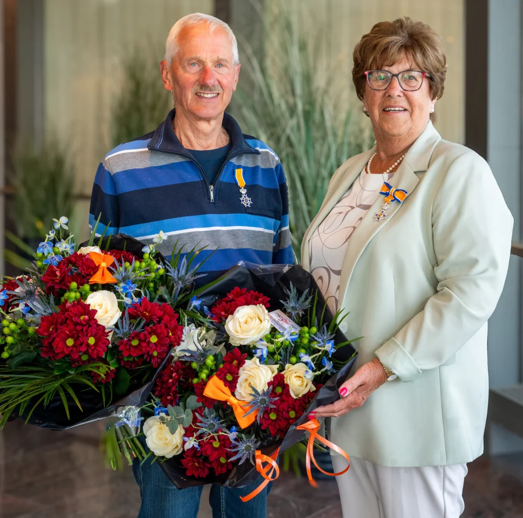 Ada Bergsma en Willem de Maree onderscheiden in de Orde van Oranje-Nassau